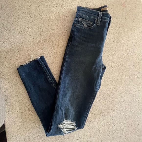 #13 Joe’s high rise skinny ankle distressed jeans - Picture 3 of 16